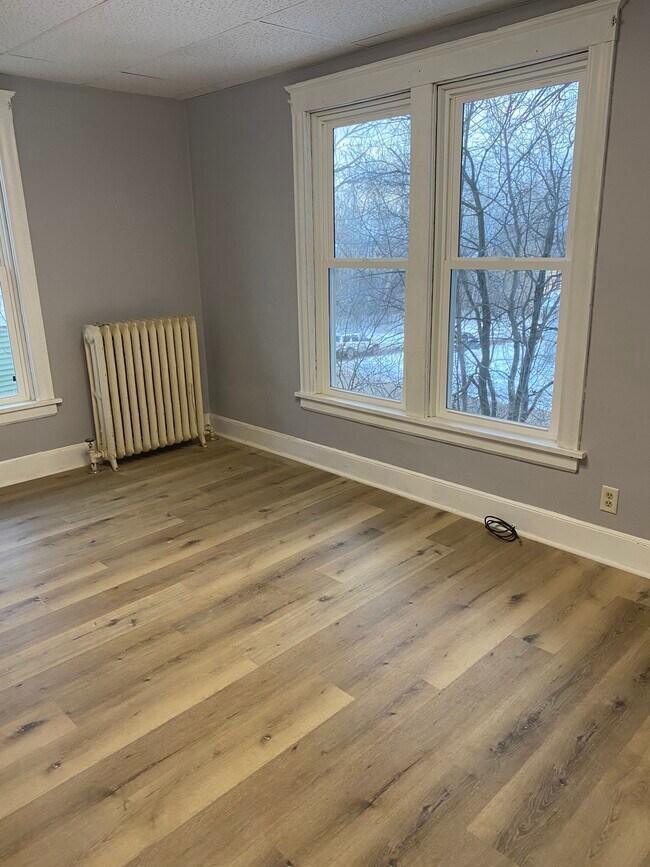 1227 E 3rd St unit c, Duluth, MN 55805 - photo 6