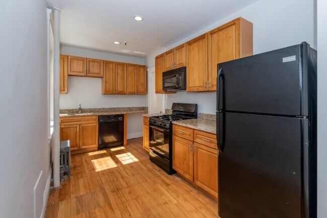 276 Chestnut Hill Ave unit 12, Brighton, MA 02135 - photo 3