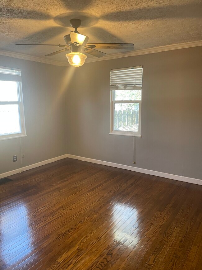 1230 E 54th St, Indianapolis, IN 46220 - photo 7