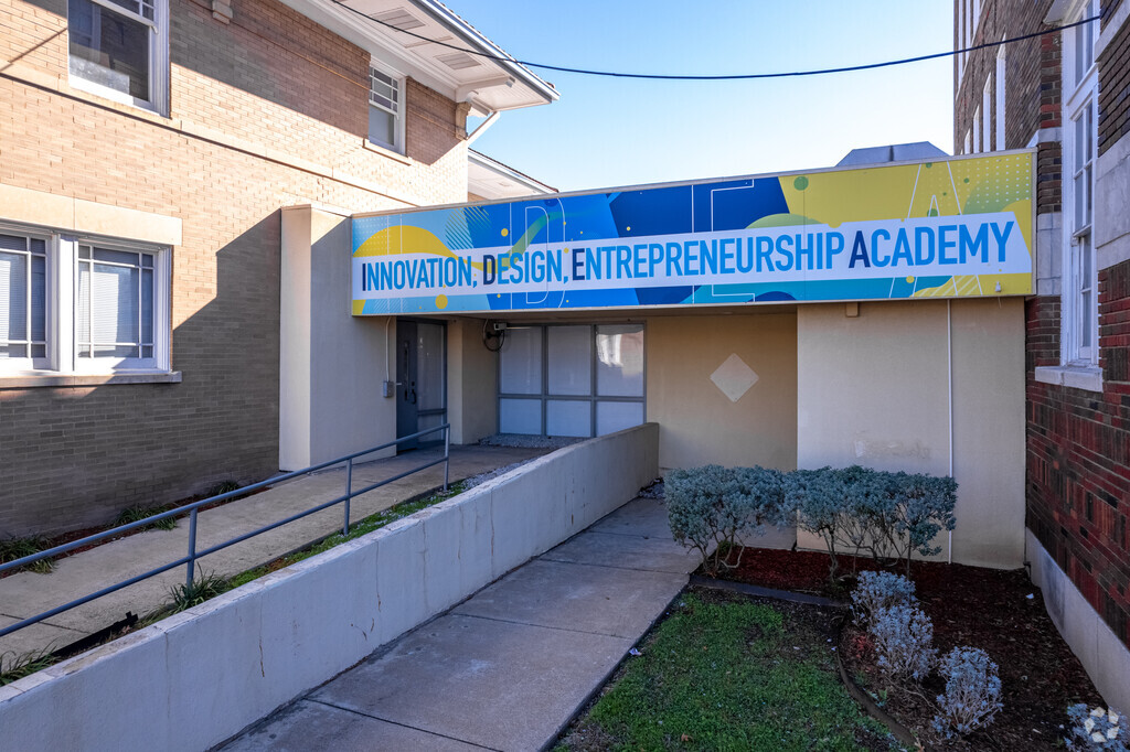 Innovation, Design and Entrepreneurship Academy, Rankings & Reviews