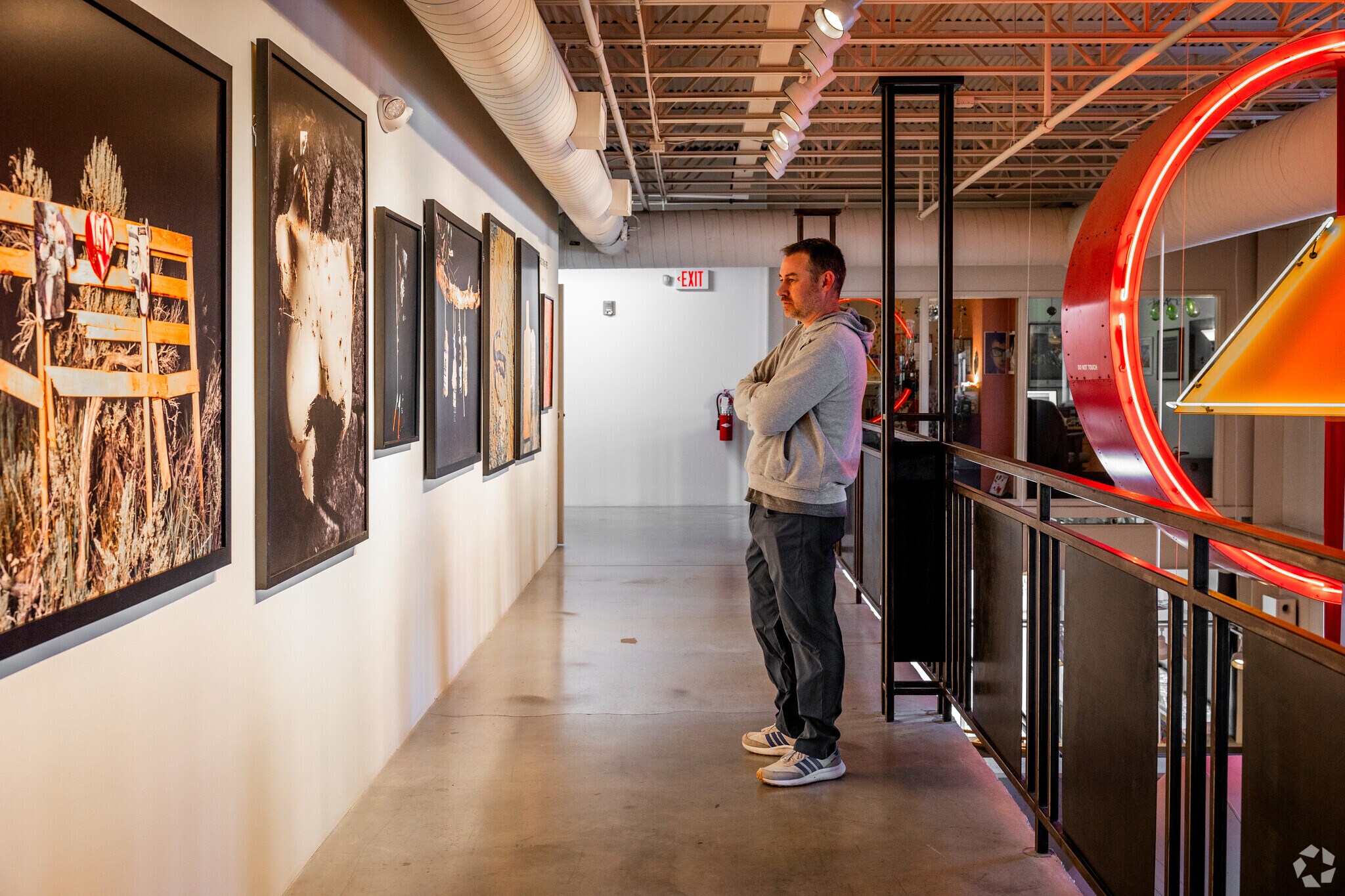 Stop by City Arts to find unique art pieces near Kellogg School.