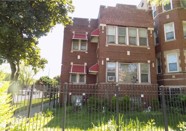 1475 W 77th St unit 1B, Chicago, IL 60620 - photo 7