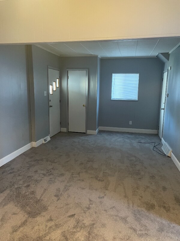 1937 Kenneth Ave unit B, Arnold, PA 15068 - photo 2