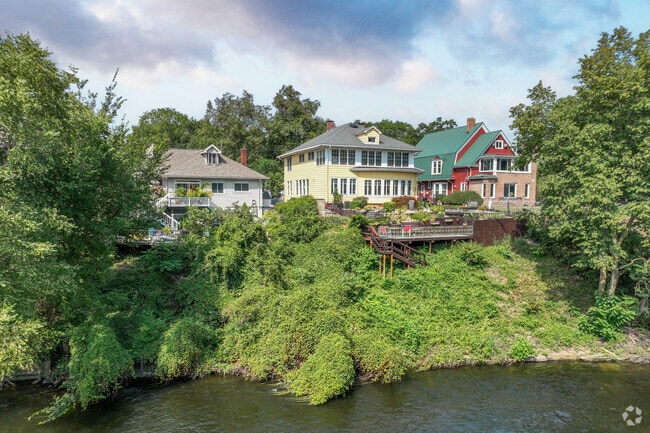 Rows of beautiful homes sit along the St. Joseph River.