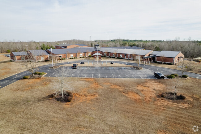 Front of Blacksburg Primary School