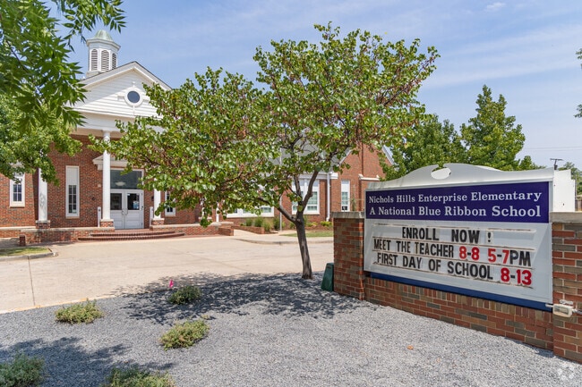 Nichols Hills Elementary School