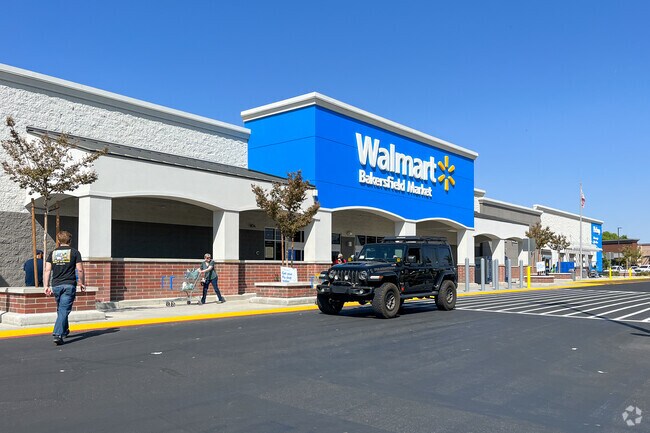 Hampton Woods residents enjoy convenient shopping at the nearby Walmart Neighborhood Market.