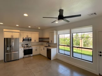 676 676 W Lava Pointe Dr, St. George, UT 84770