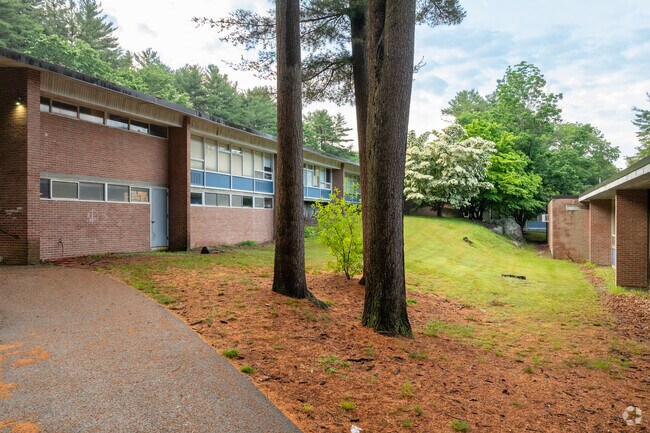 South Elementary School receives a rating of A- from niche.
