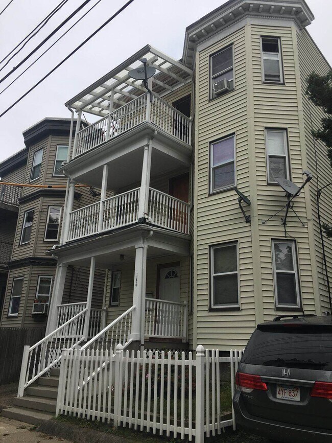 146 Spencer St Unit 2, Boston, MA 02124