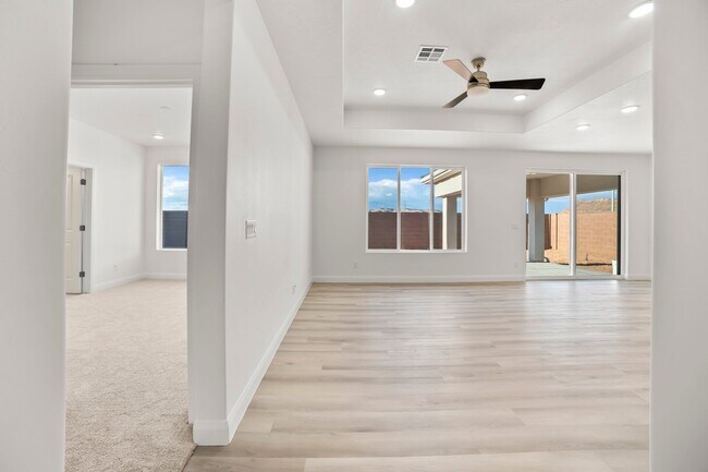 6045 Jasper Ridge Dr unit 36870079, Saint George, UT 84790 - photo 7