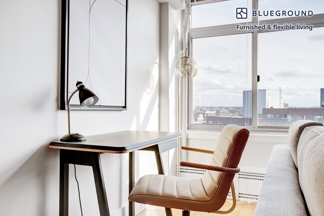 1440 Beacon St unit FL8-ID599, Brookline, MA 02446 - photo 4