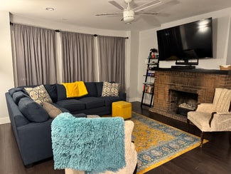 3526 Lake St Unit 2, Evanston, IL 60203