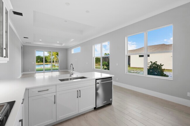 2184 Falls Manor, Vero Beach, FL 32967 - photo 5