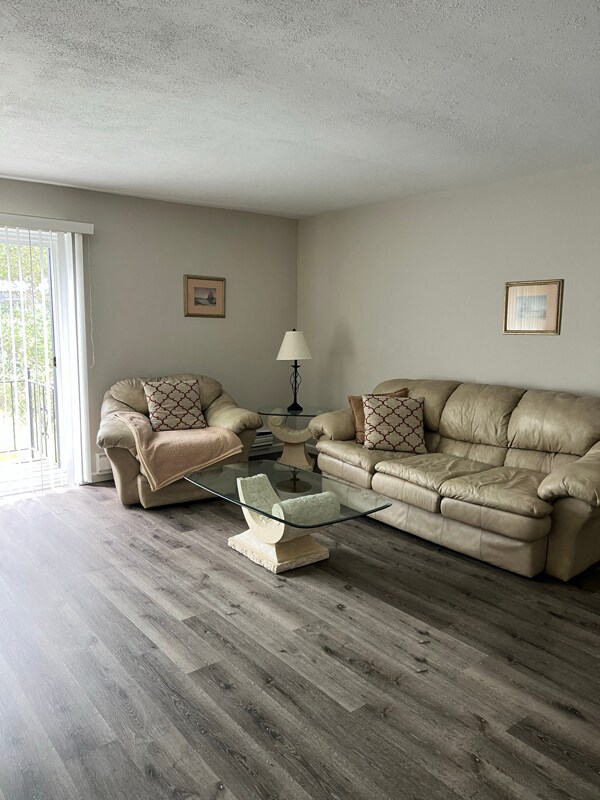 1836 Colonial Village Way Unit 3, Waterford Township, MI 48328