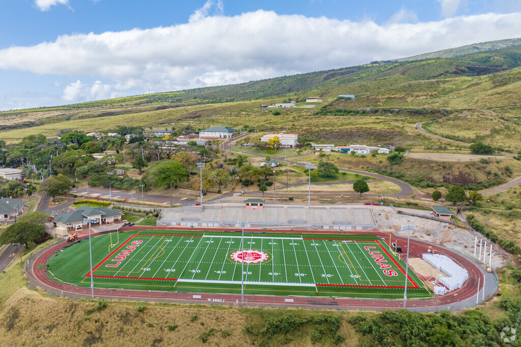 Lahainaluna High School, Rankings & Reviews - Homes.com