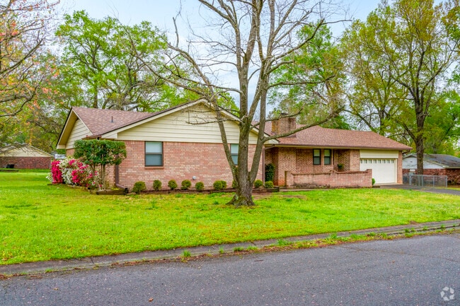 Many of the homes in Poteau have plenty of yard space for residents.