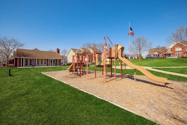 Cardinal Ridge Apartments, Kansas City, MO 64136 - photo 2