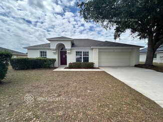5261 English Dr, Lakeland, FL 33812