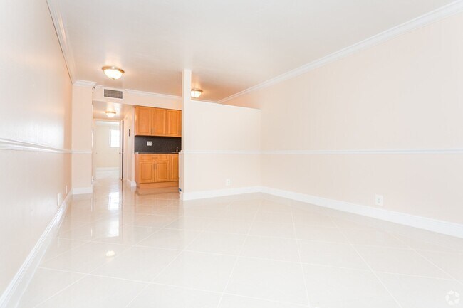 Park Hill Hollywood Apartments, Hollywood, FL 33021 - photo 5