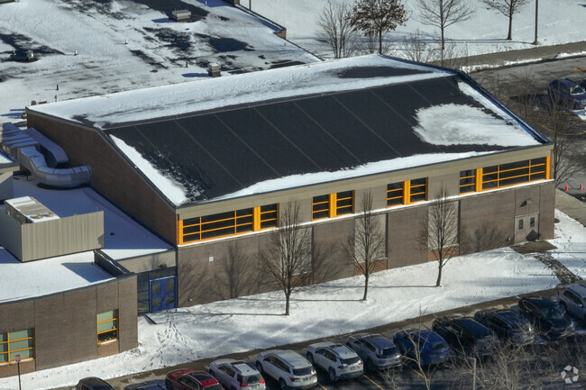 Ross Elementary School has a student-teacher ratio of 12 to 1.