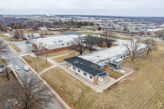 Ralston Middle School is very convenient for Omaha families.