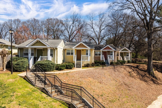 East Washington's single-story homes create a uniform visual appeal.