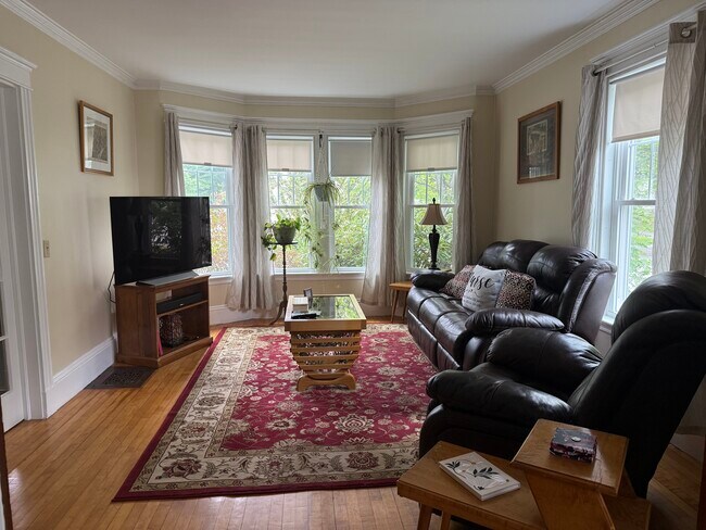 59 Fern St, Bangor, ME 04401 - photo 2