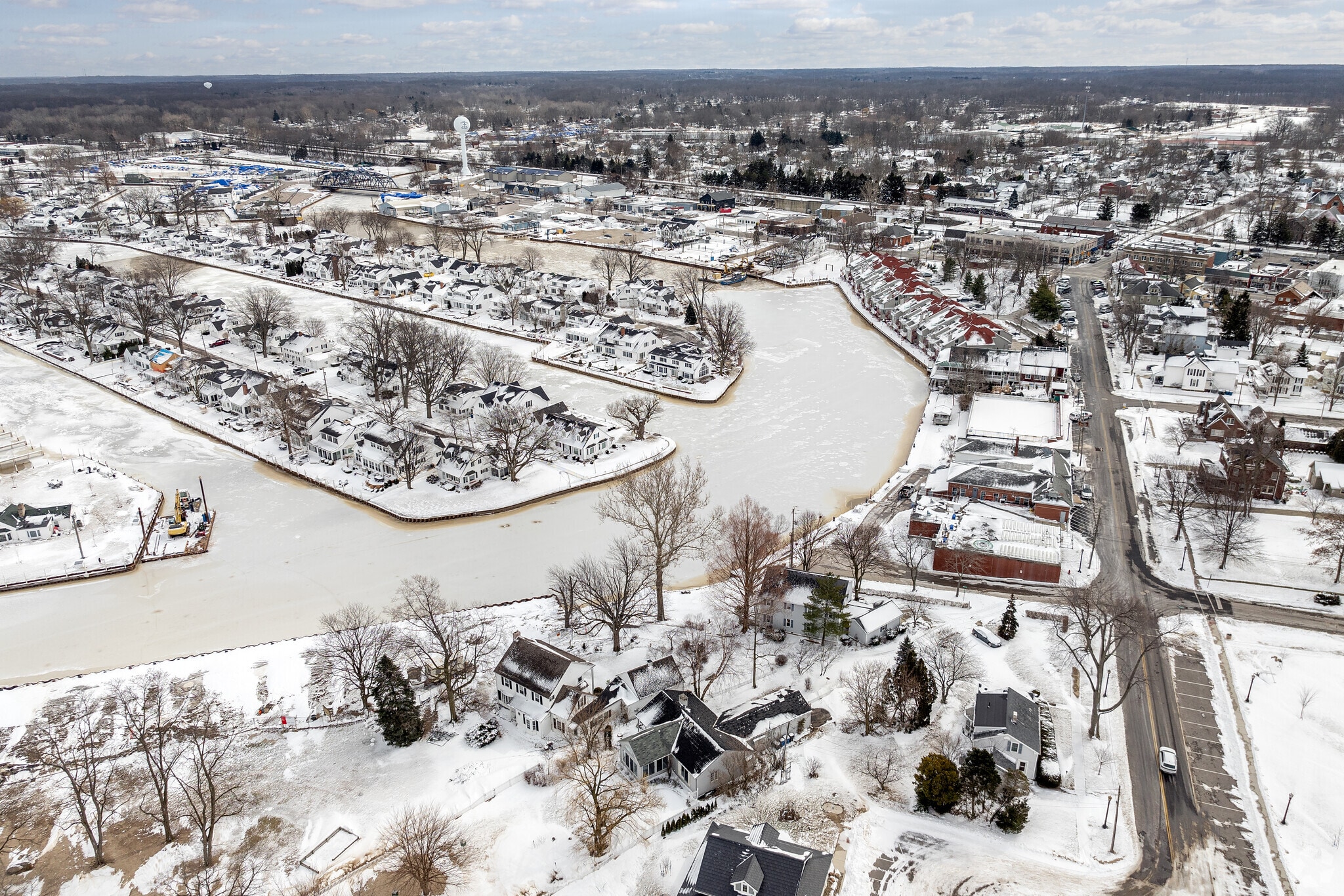 Vermilion residents enjoy waterfront activities such as boating, kayaking, and swimming at the beach.