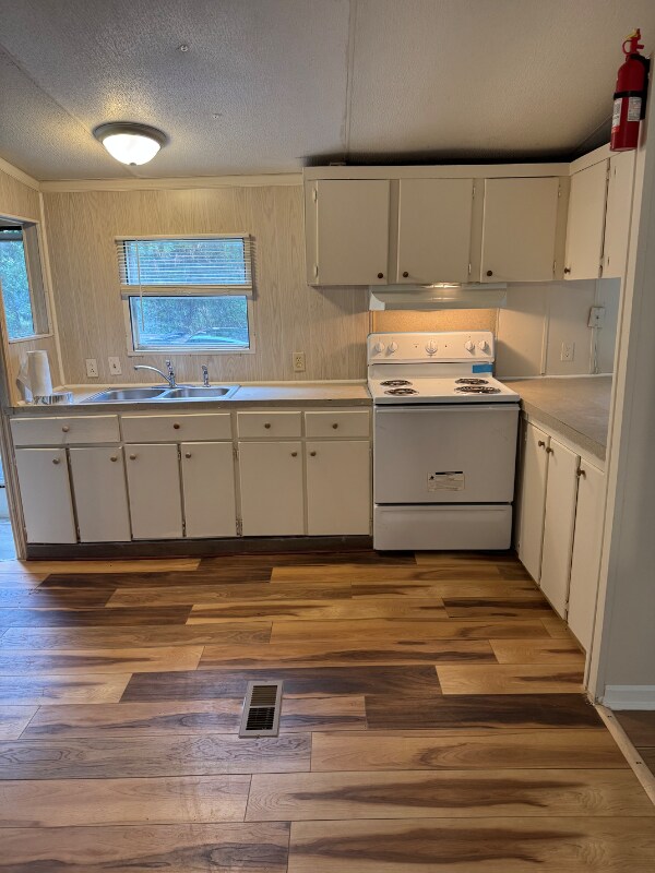 2610 Crane Ln, Darlington, SC 29540 - photo 1