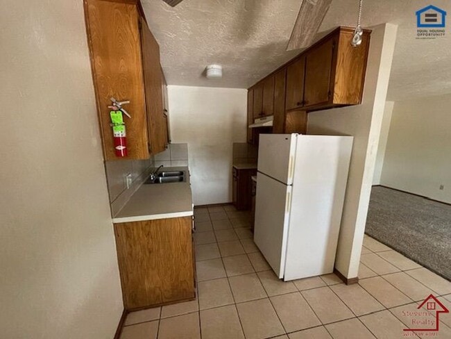 1912 SW D Ave, Lawton, OK 73501 - photo 2