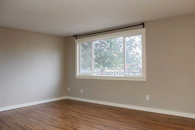 2508-2508 NE Sumner St unit 2506, Portland, OR 97211 - photo 3
