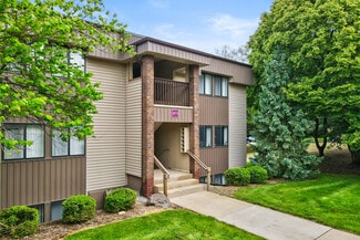 2967 Byron Center Ave SW, Wyoming, MI 49519
