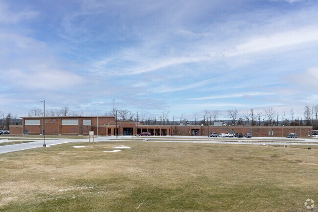 Bullitt Lick Middle School has students in grades 6-8th grade.