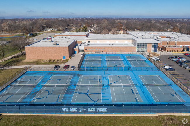 Oak Park High School offers a strong tennis program.