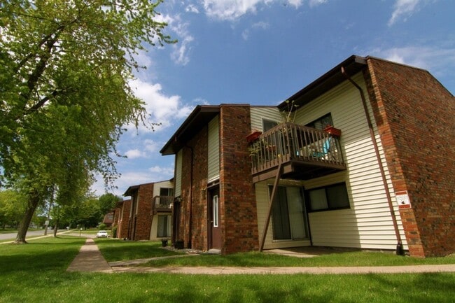 Bayview, Marshfield, WI 54449 - photo 3