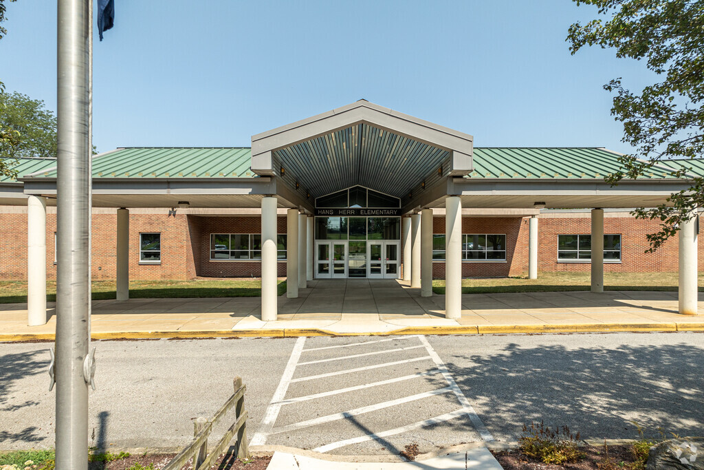 Hans Herr Elementary School is a highly rated, public school located in Lampeter, PA.