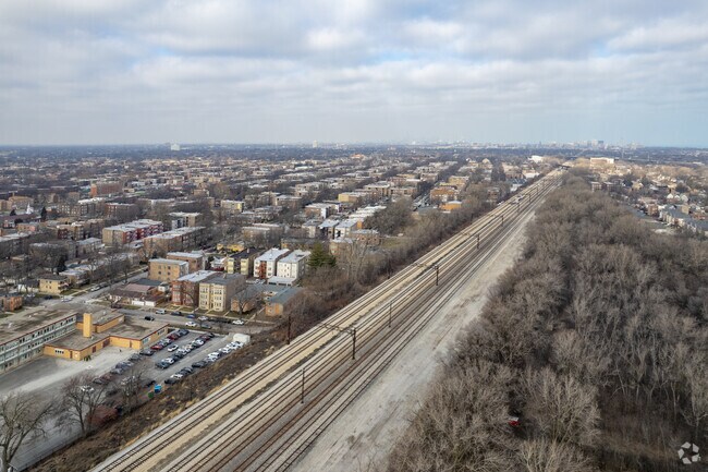 Metro tracks take Chatham residents to their jobs in Downtown Chicago.