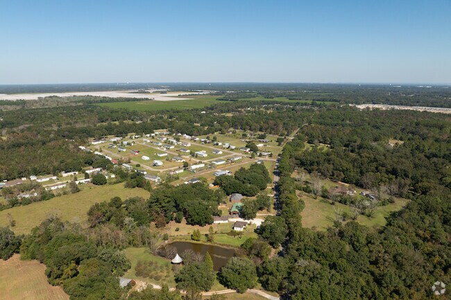 Community, nature, and peace, Cypress Branch has it all.