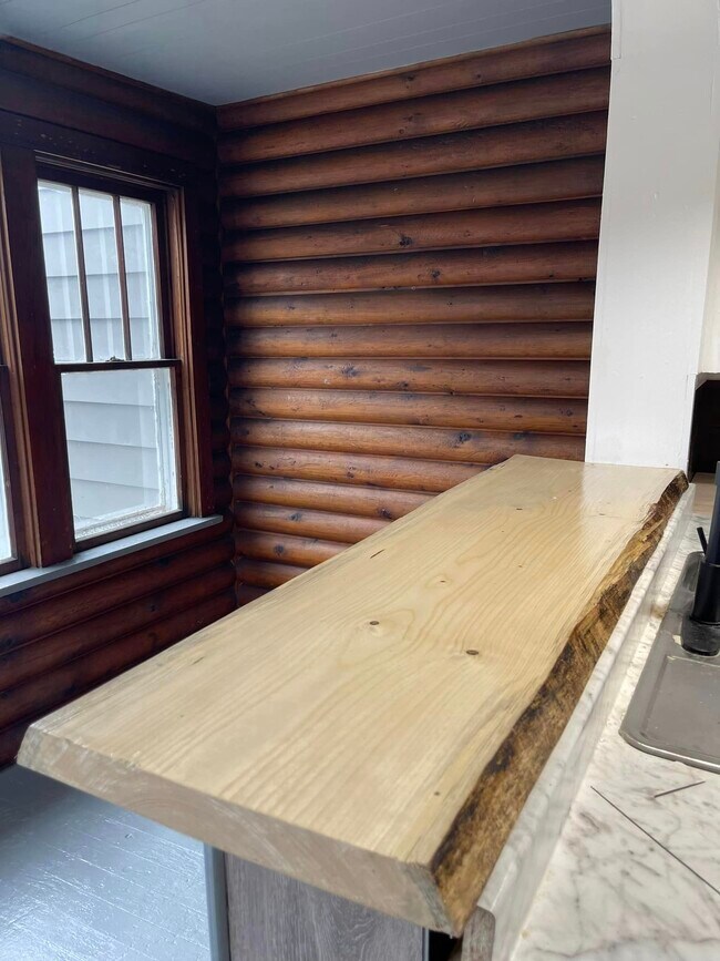 308 5th St unit 2, Ludington, MI 49431 - photo 6