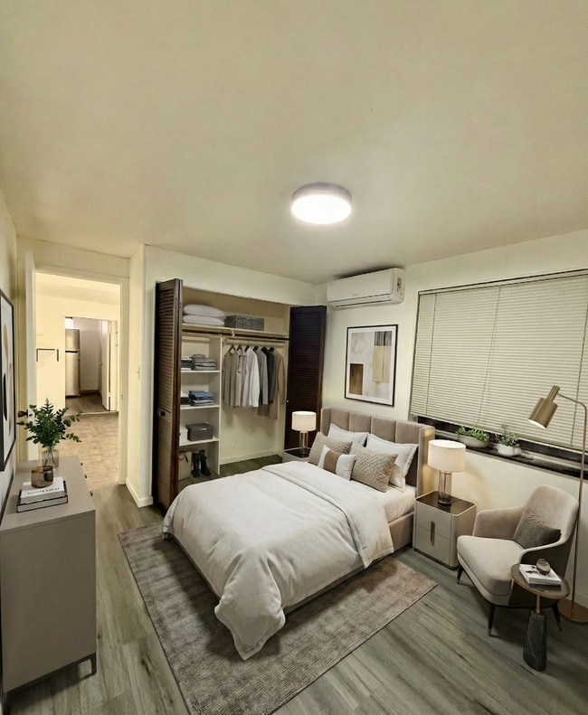 6860 N Waterway Dr, Miami, FL 33155