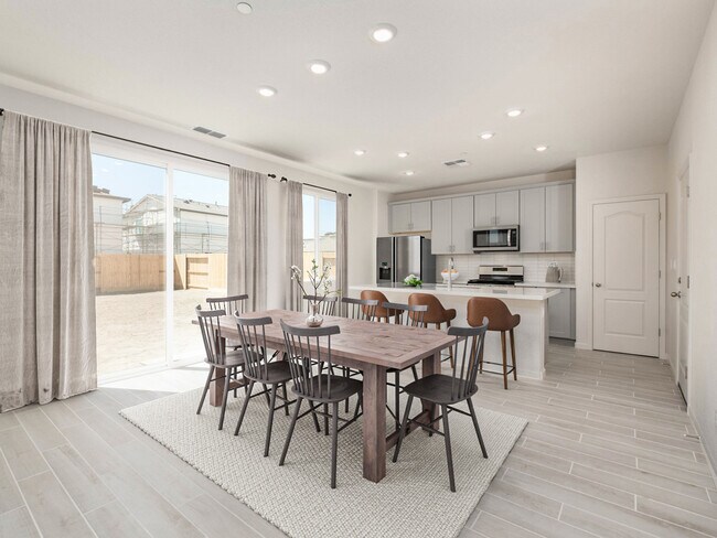 530 Shefford Dr unit 37076084, Vacaville, CA 95687 - photo 5