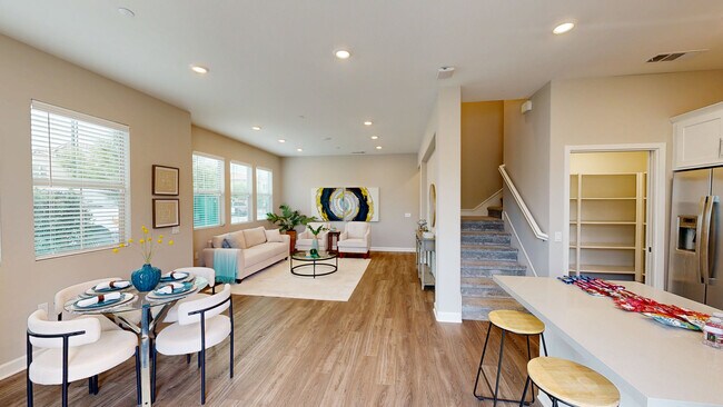 1097 Delpy View Point, Vista, CA 92084 - photo 2