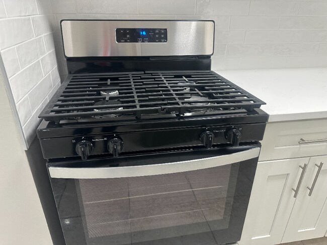 67 Brinkerhoff St unit 1E, Jersey City, NJ 07304 - photo 2