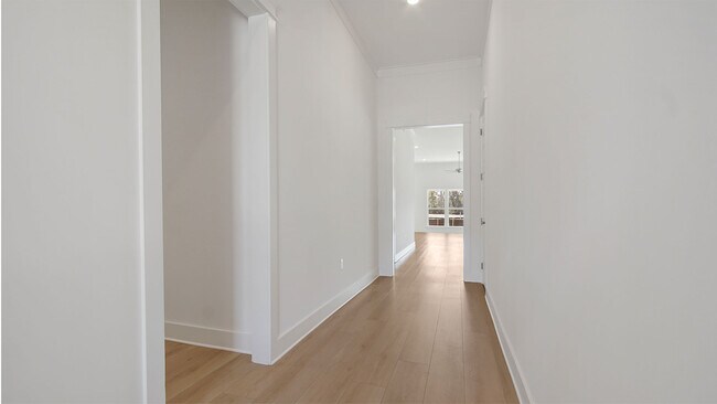 701 Longpoint Way unit 36200566, Panama City Beach, FL 32407 - photo 2