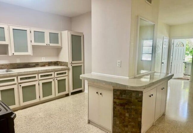 664 8th St, Daytona Beach, FL 32117 - photo 6