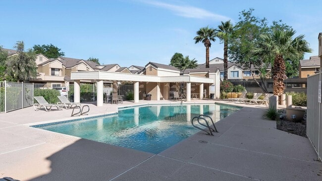 Springtree Condominiums unit 244, Tempe, AZ 85282 - photo 2
