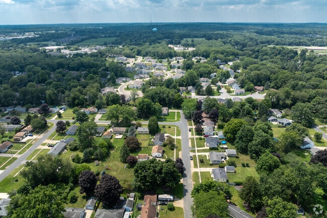 The Westwood neighborhood is a great place to raise a family in Kalamazoo.