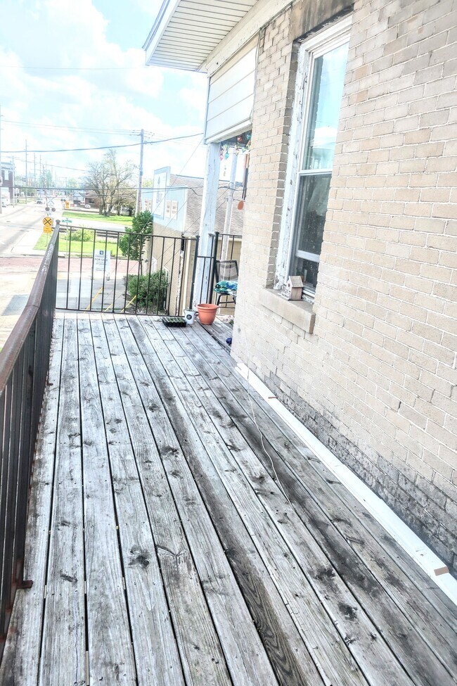 1 W Orchard Place Unit 3, Muncie, IN 47305