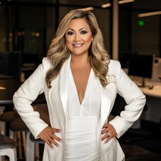 Donna Karen Ray